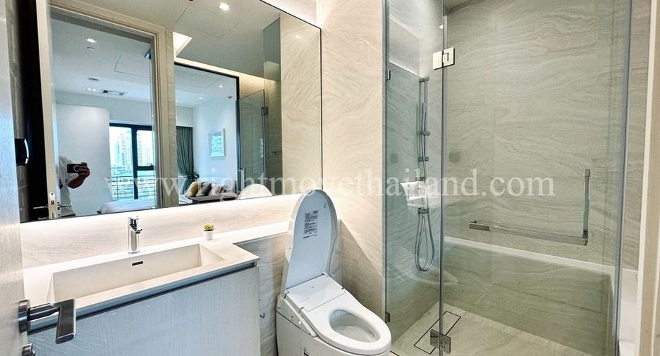 À louer et à vendre 1 chambre condo à Khlong Toei, Bangkok