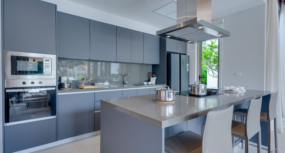 For sale 4 ベッドルーム villa in Thalang, Phuket