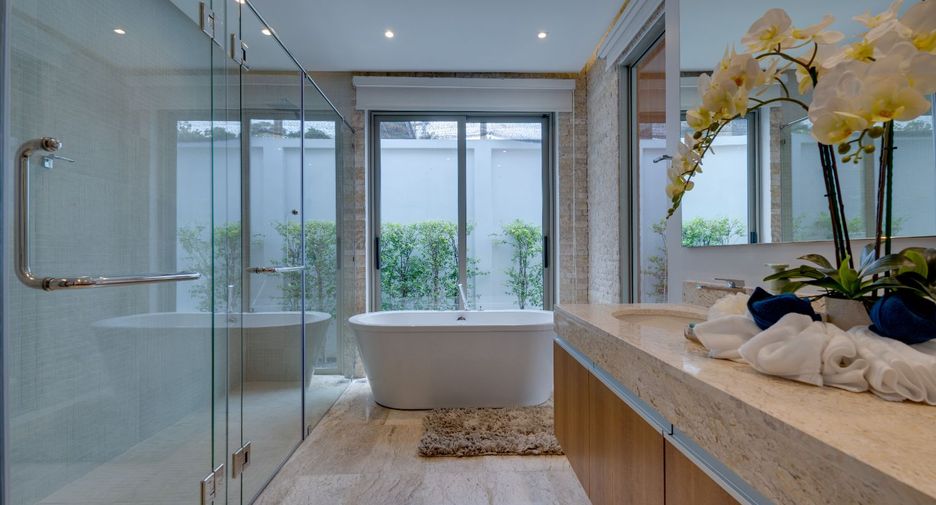 For sale 4 ベッドルーム villa in Thalang, Phuket