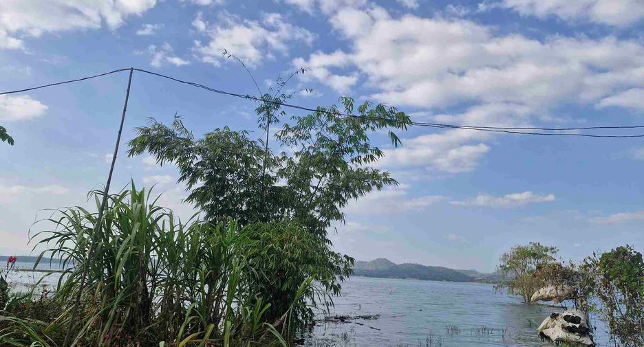 出售 土地 在 Si Sawat, Kanchanaburi
