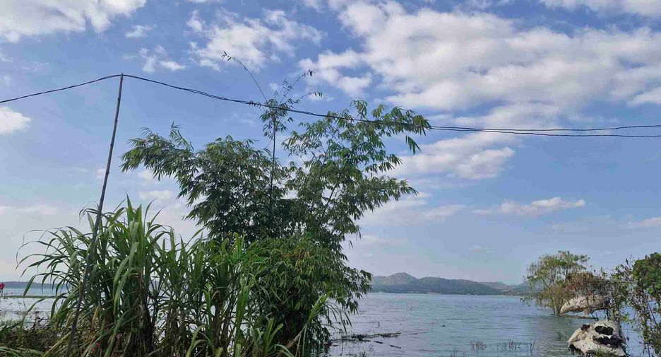 出售 土地 在 Si Sawat, Kanchanaburi