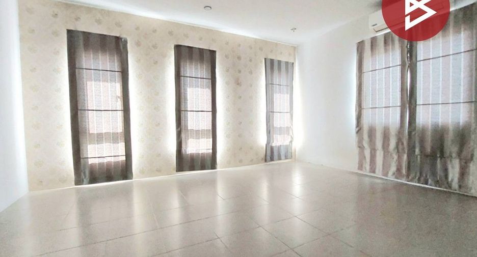 Продажа 2 спальни таунхаус в Mueang Nakhon Si Thammarat, Nakhon Si Thammarat