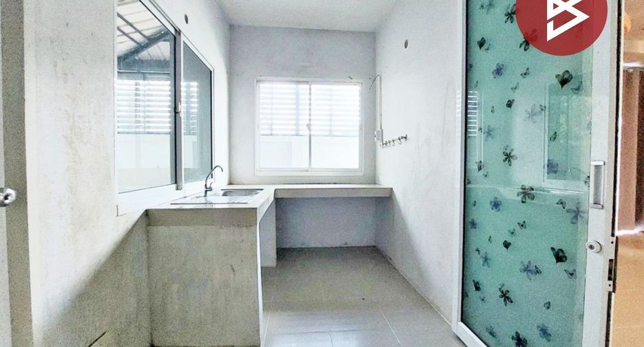 Продажа 2 спальни таунхаус в Mueang Nakhon Si Thammarat, Nakhon Si Thammarat