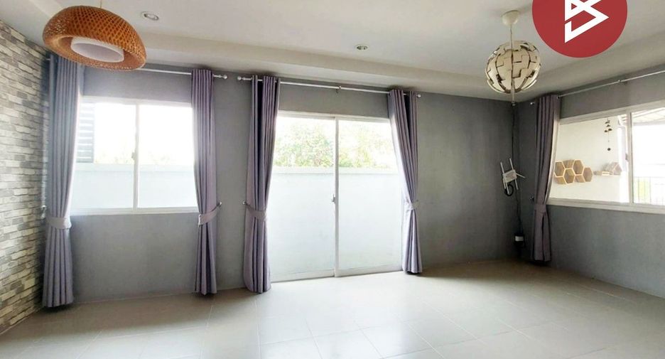 Продажа 2 спальни таунхаус в Mueang Nakhon Si Thammarat, Nakhon Si Thammarat