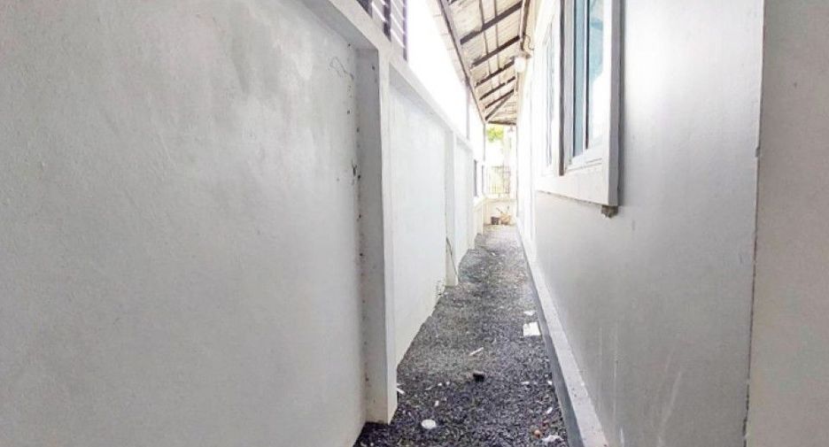 Продажа 2 спальни таунхаус в Mueang Nakhon Si Thammarat, Nakhon Si Thammarat