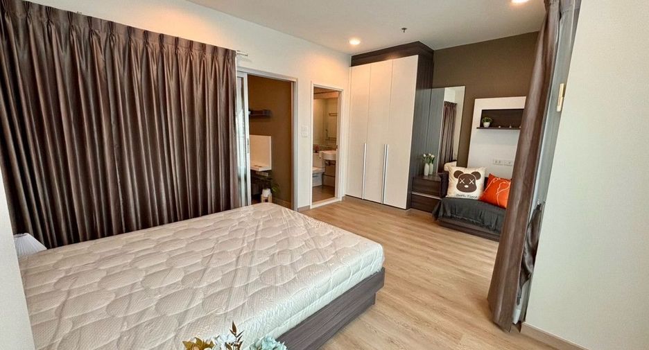 For sale 1 bed condo in Sathon, Bangkok