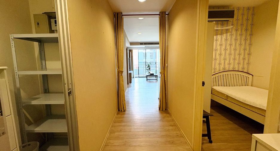 Condo en venta de 2 habitaciones en Huai Khwang, Bangkok