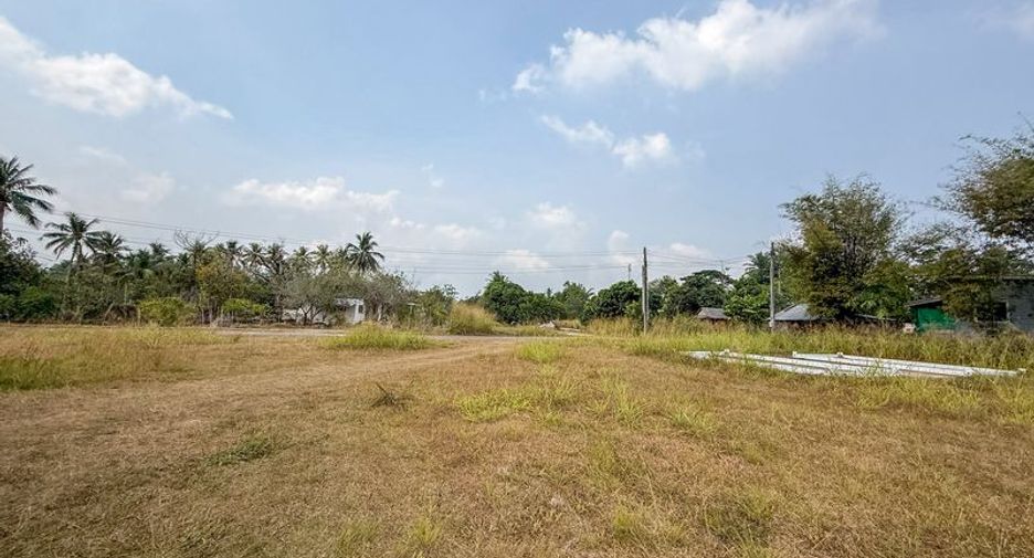 À vendre terrain à Si Racha, Chonburi