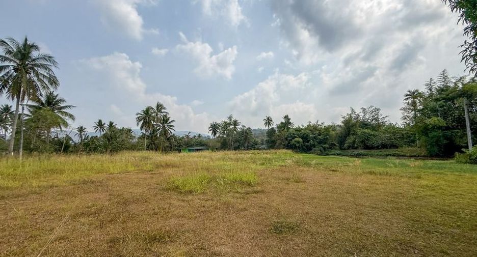 À vendre terrain à Si Racha, Chonburi