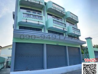For rent retail Space in Mueang Samut Prakan, Samut Prakan