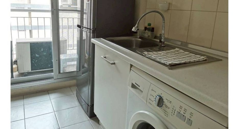 For rent 2 bedrooms condo in Sathon, Bangkok
