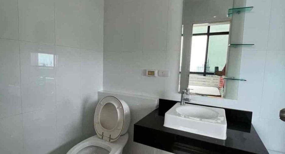 For sale 3 bedrooms condo in Pak Kret, Nonthaburi