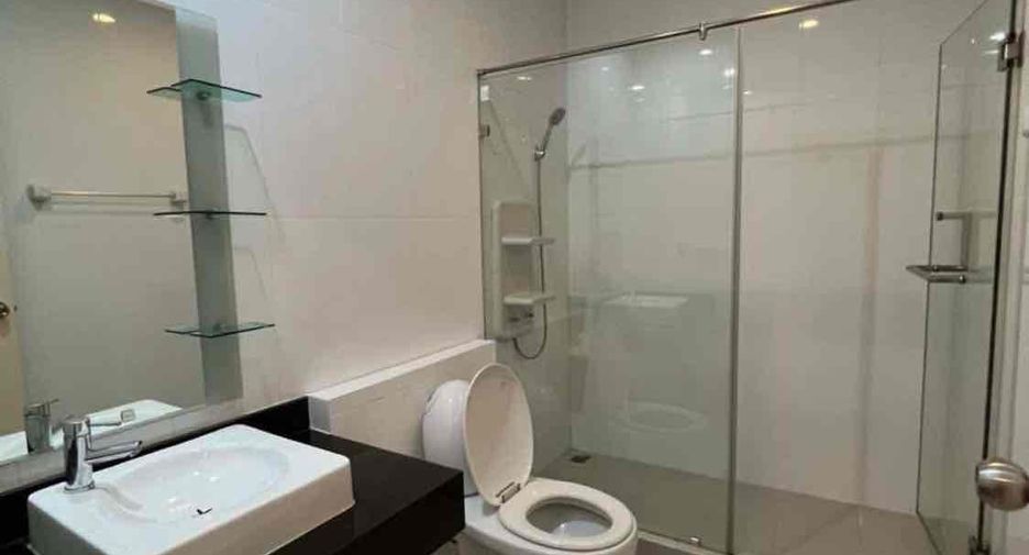 For sale 3 bedrooms condo in Pak Kret, Nonthaburi