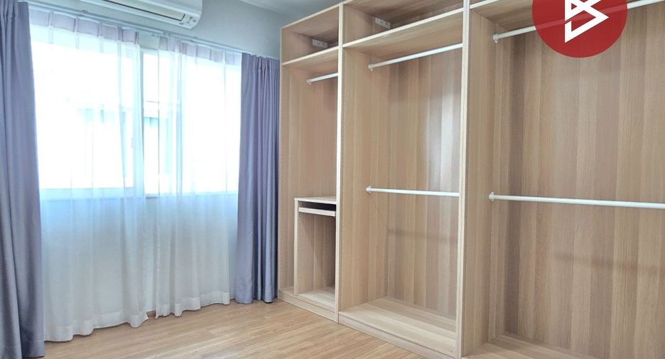 For sale 3 bedrooms house in Bang Phli, Samut Prakan