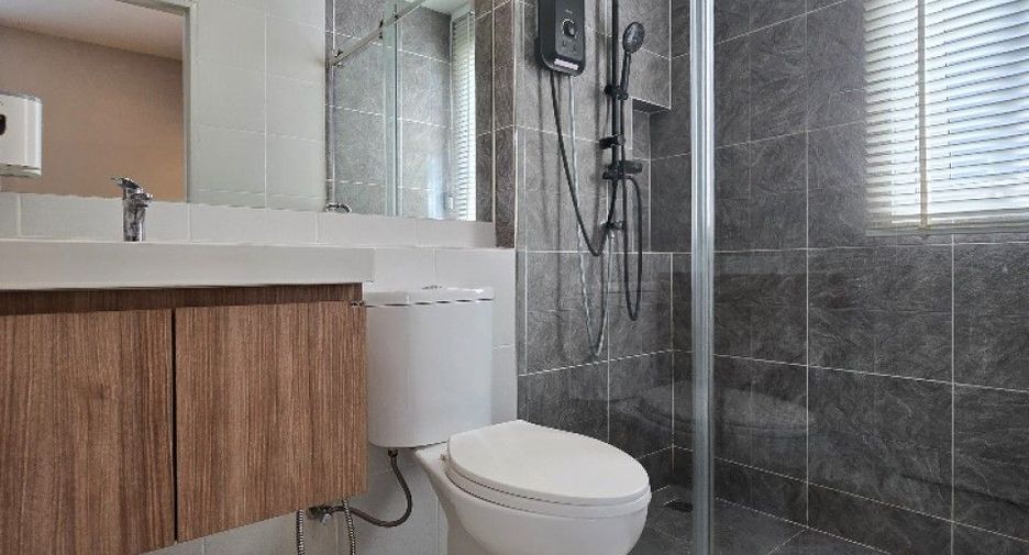 For sale 3 bedrooms house in Bang Phli, Samut Prakan