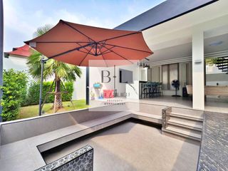 Casa en alquiler y en venta de 7 habitaciones en Jomtien, Pattaya