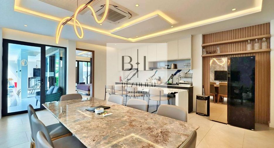 À louer et à vendre 7 chambres maison à Sattahip, Chonburi