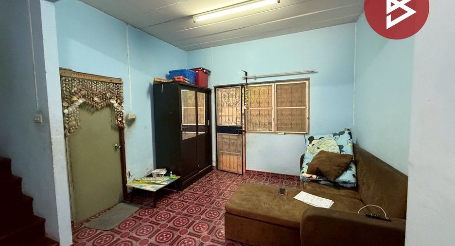 Reihenhaus zum Kauf mit 3 Zimmer in Mueang Chon Buri, Chonburi