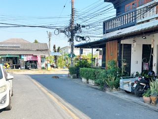 Casa adosada en venta de 3 habitaciones en Mueang Rayong, Rayong