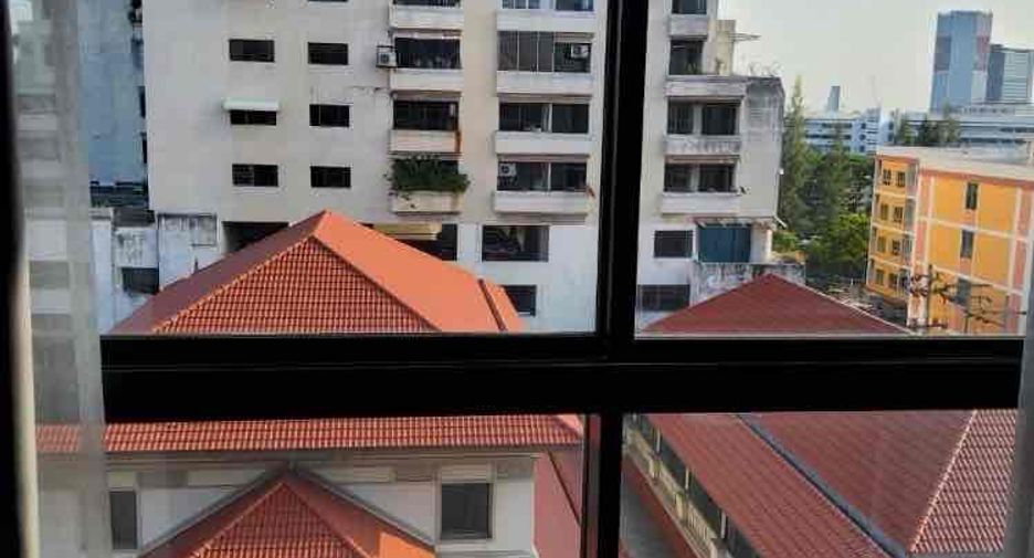 For sale 1 bed condo in Bang Na, Bangkok