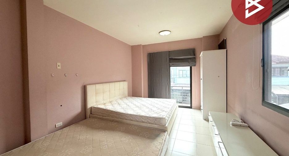 Продажа 3 спальни дом в Sam Phran, Накхонпатхом