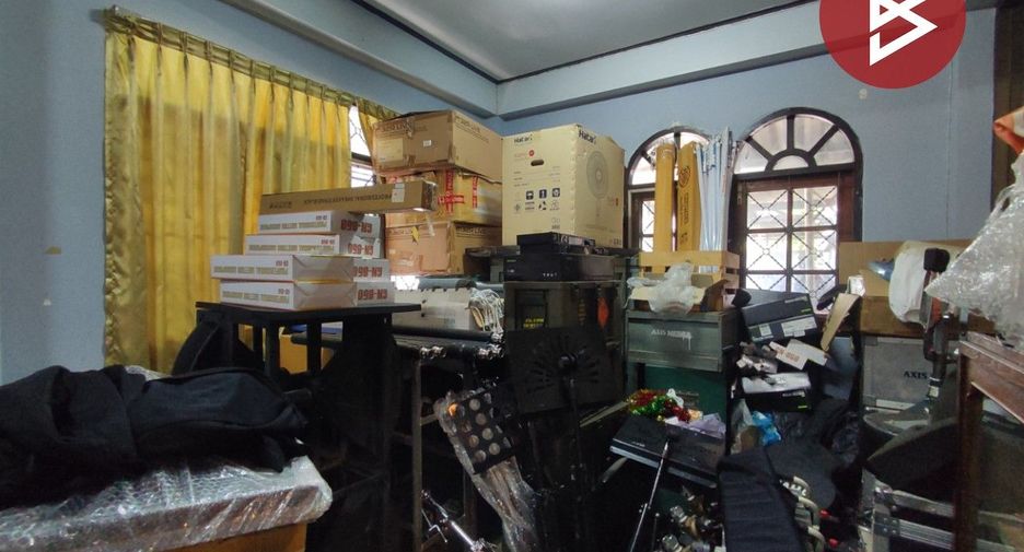 For sale 7 bedrooms house in Bang Sue, Bangkok