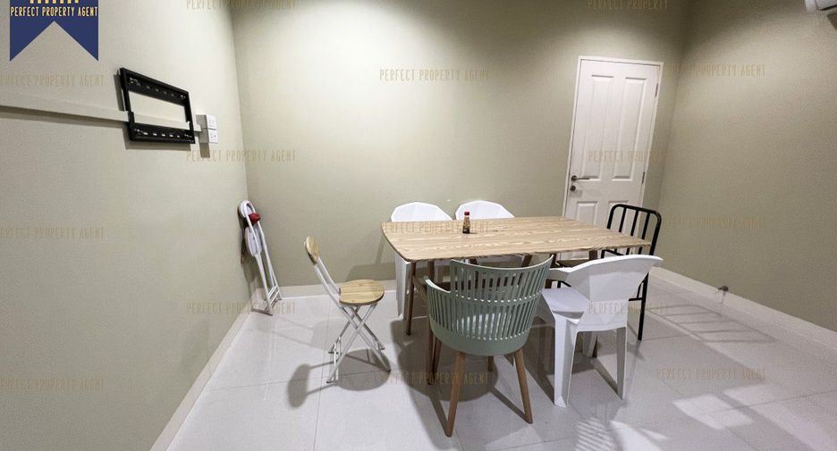 Gewerbefläche zum Kauf mit 6 Zimmer in Prawet, Bangkok