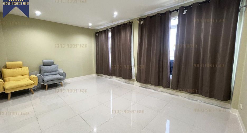 Gewerbefläche zum Kauf mit 6 Zimmer in Prawet, Bangkok
