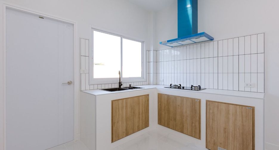 For sale 3 ベッドルーム house in Saraphi, Chiang Mai