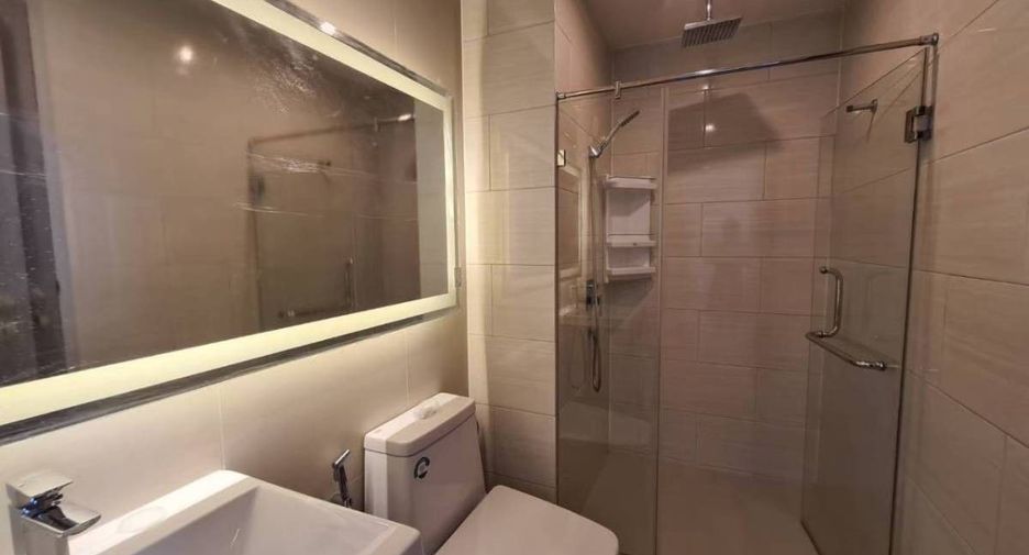 For rent 2 bedrooms condo in Bang Lamung, Chonburi