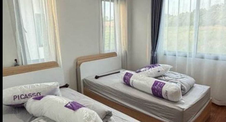 Haus zur Miete mit 3 Zimmer in Si Racha, Chonburi