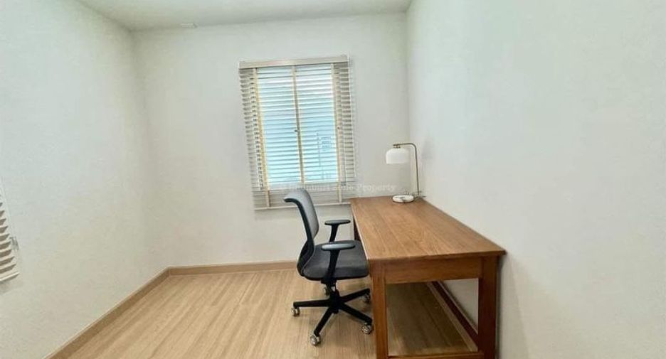 For rent 3 bedrooms house in Bang Lamung, Chonburi