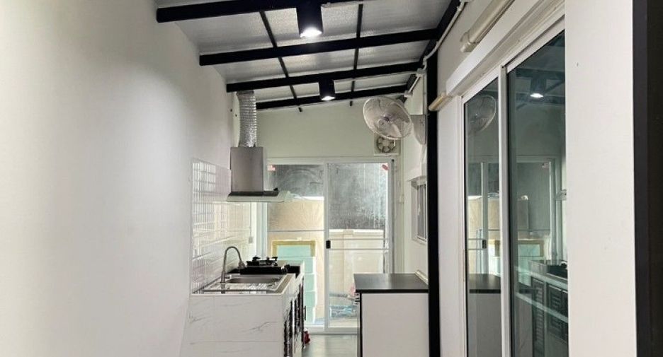 For sale 3 bedrooms house in Rat Burana, Bangkok