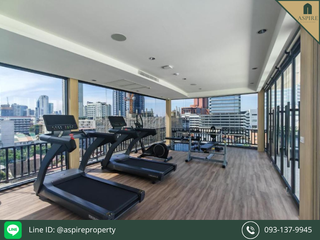 For sale 157 bedrooms hotel in Huai Khwang, Bangkok