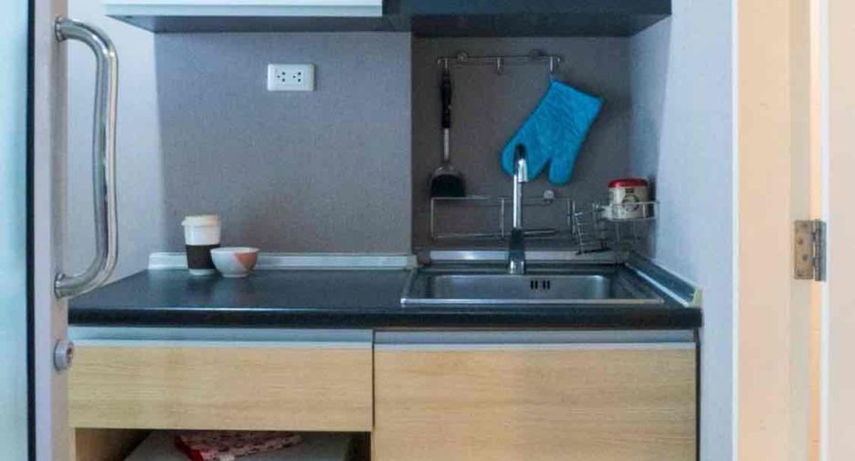 For sale 1 bed condo in Khan Na Yao, Bangkok