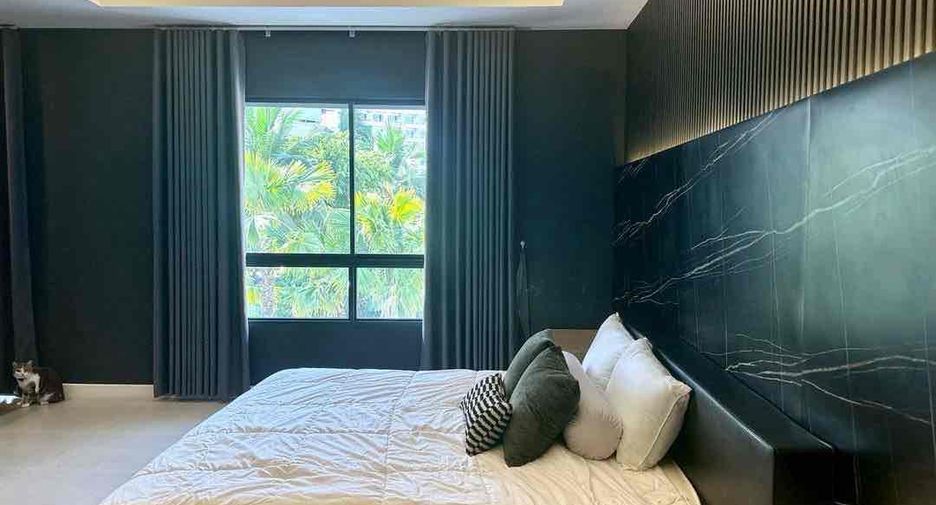 For rent and for sale 3 bedrooms villa in Bang Lamung, Chonburi