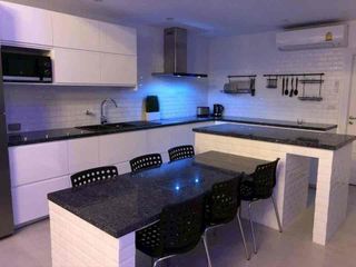 Villa zur Miete und zum Kauf mit 5 Zimmer in Bang Lamung, Chonburi