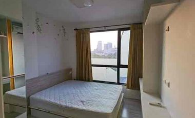 For sale 1 bed condo in Huai Khwang, Bangkok