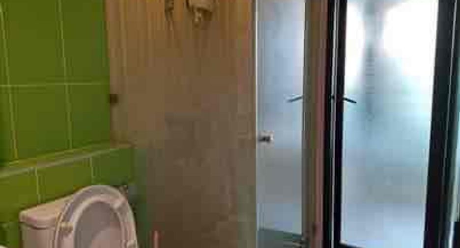 For sale 1 bed condo in Huai Khwang, Bangkok