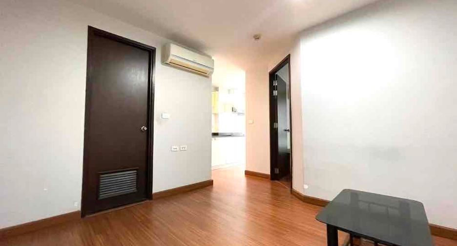 For sale 1 bed condo in Huai Khwang, Bangkok