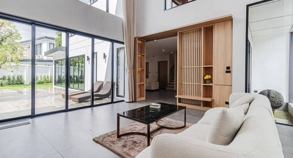 ขาย 4 ห้องนอน วิลล่า ใน เมืองเชียงใหม่, เชียงใหม่