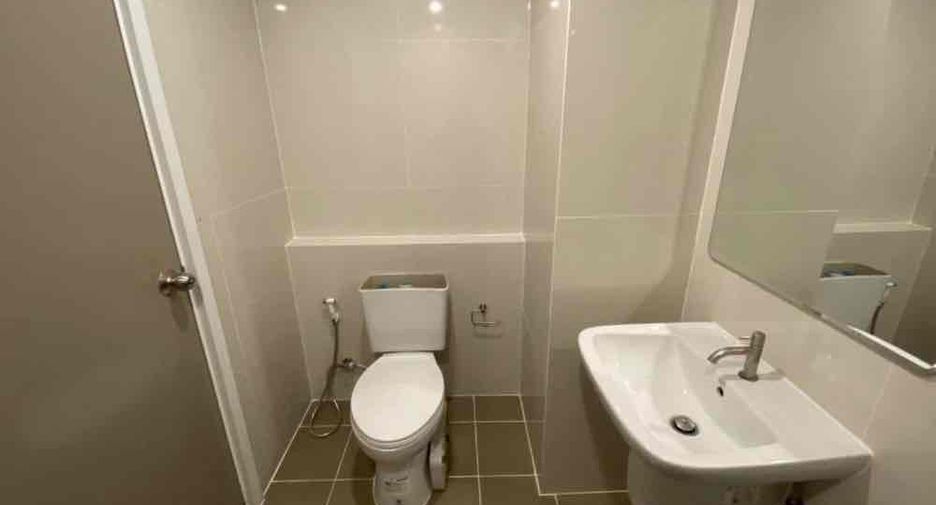 For sale 1 bed condo in Mueang Samut Prakan, Samut Prakan