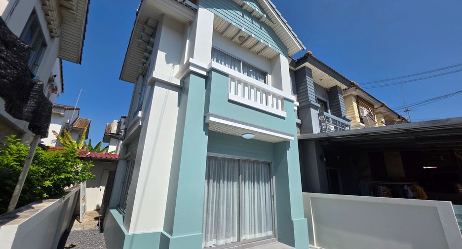 出售 2 卧室 独立屋 在 Lat Krabang, 曼谷