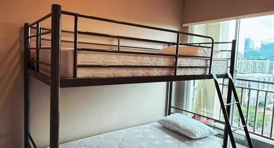 À louer 2 chambres condo à Phra Khanong, Bangkok