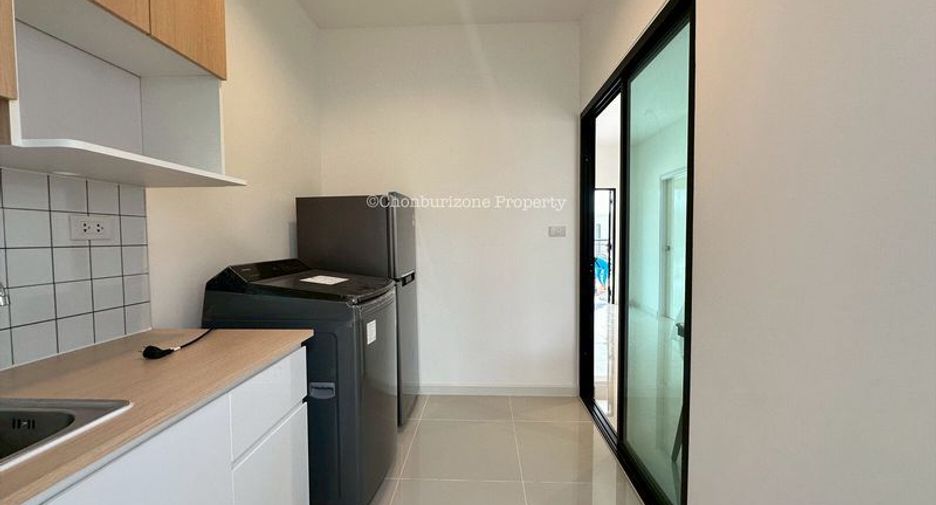 For rent 3 bedrooms house in Si Racha, Chonburi