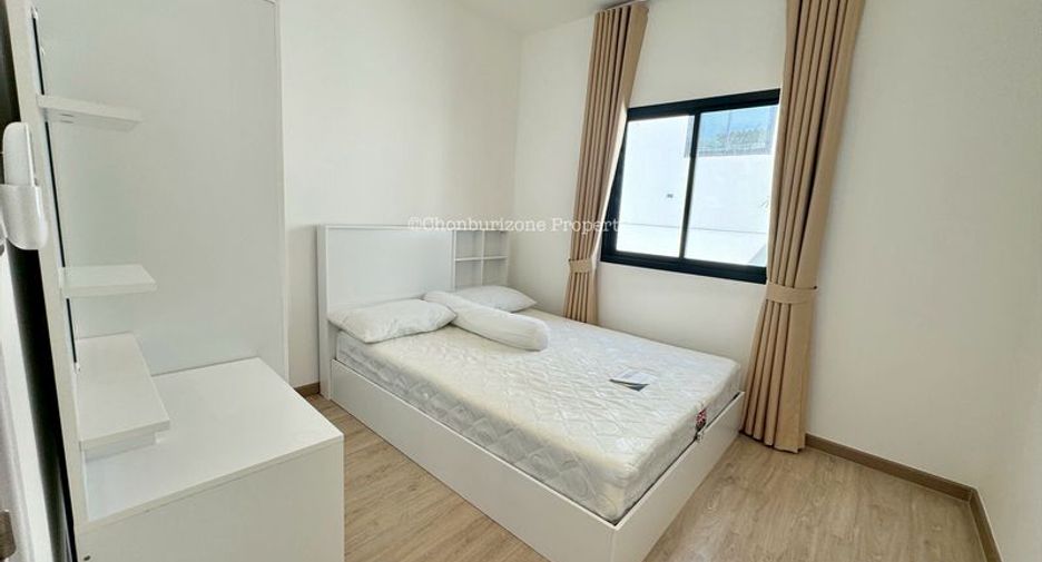 For rent 3 bedrooms house in Si Racha, Chonburi