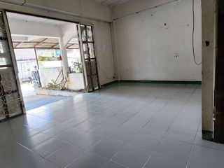 For sale 2 bedrooms townhouse in Doi Saket, Chiang Mai