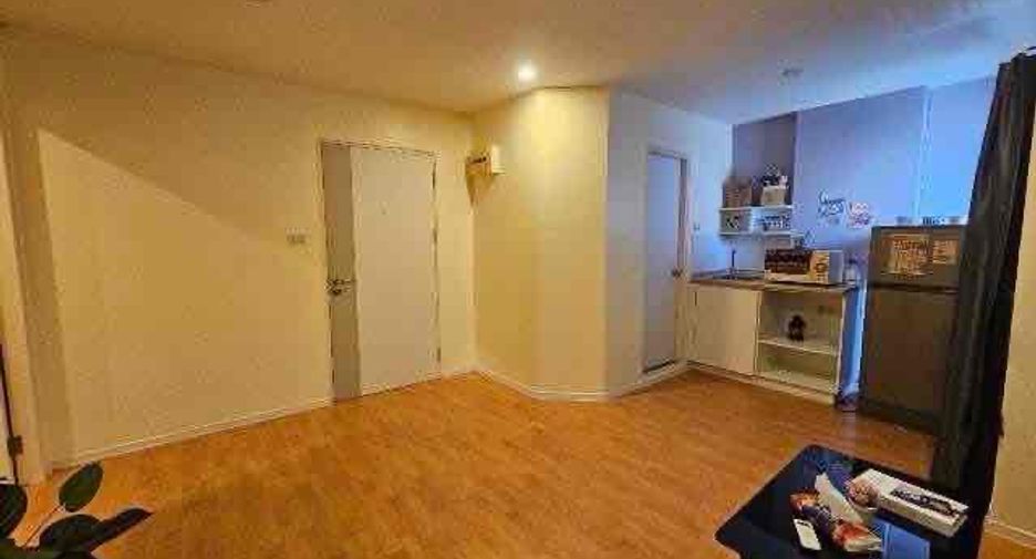 Wohnung zum Kauf mit 1 Zimmer in Phasi Charoen, Bangkok