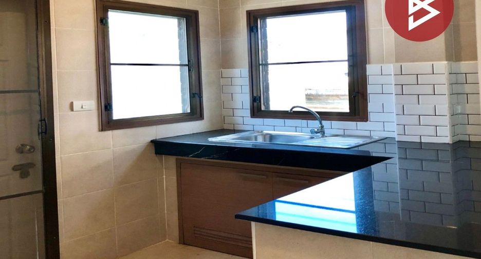 Продажа 3 спальни дом в Bang Bua Thong, Нонтабури