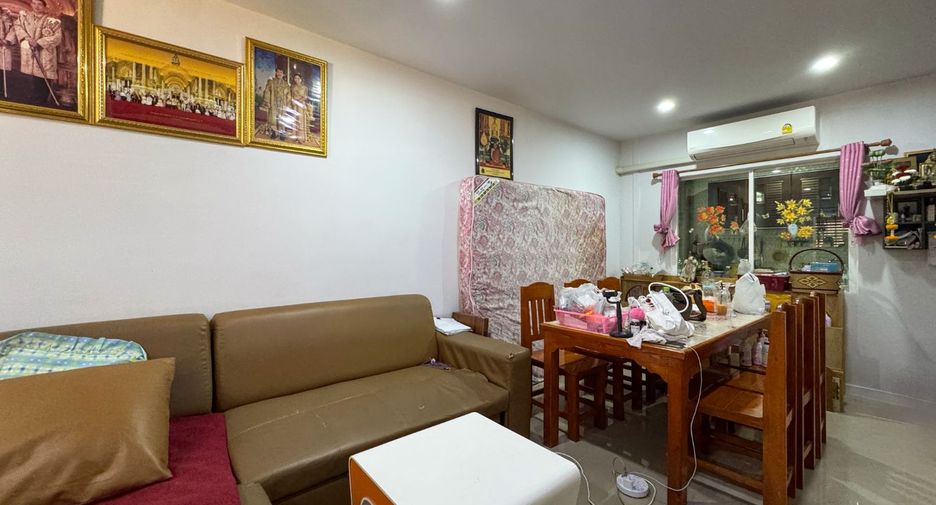 For sale 3 bedrooms townhouse in Bang Phli, Samut Prakan